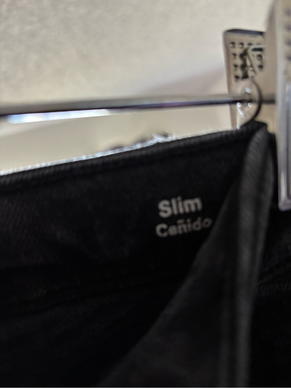 Original Use Black Cut-Off Denim Shorts for Men - Picture 3 of 4